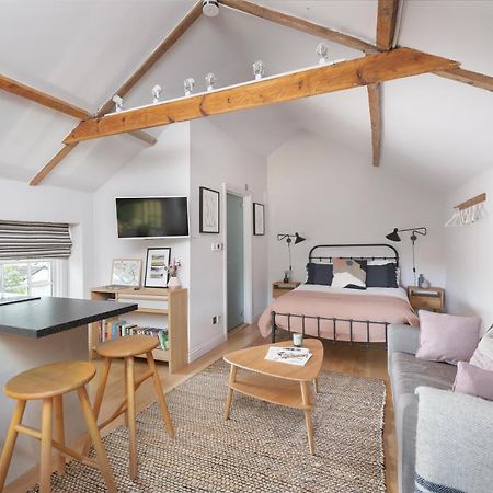 The Hayloft By Black Door Stays Bath Exteriér fotografie
